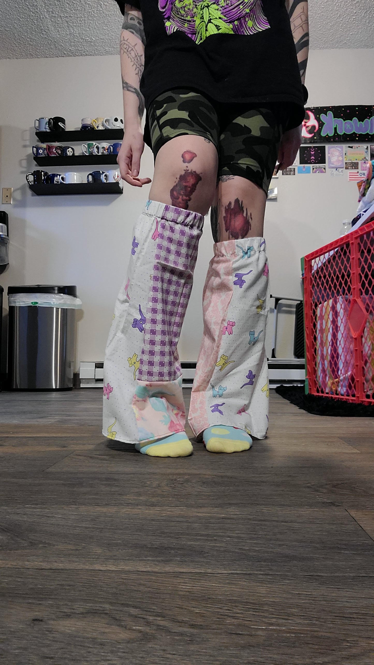 🌸Kitty Legwarmers Small🌸