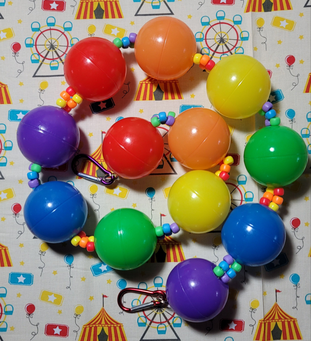 🫧 Ball pit chains 🫧